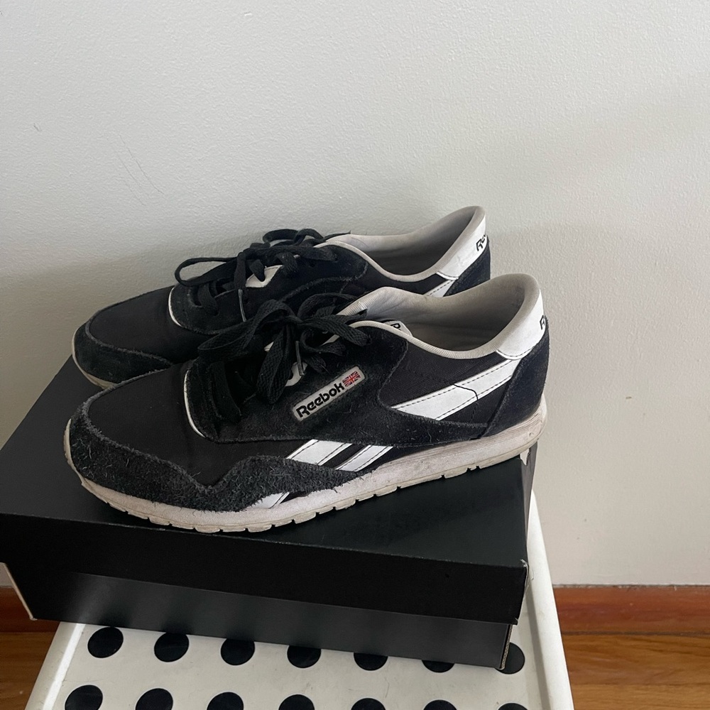 Men’s Reebok size 7